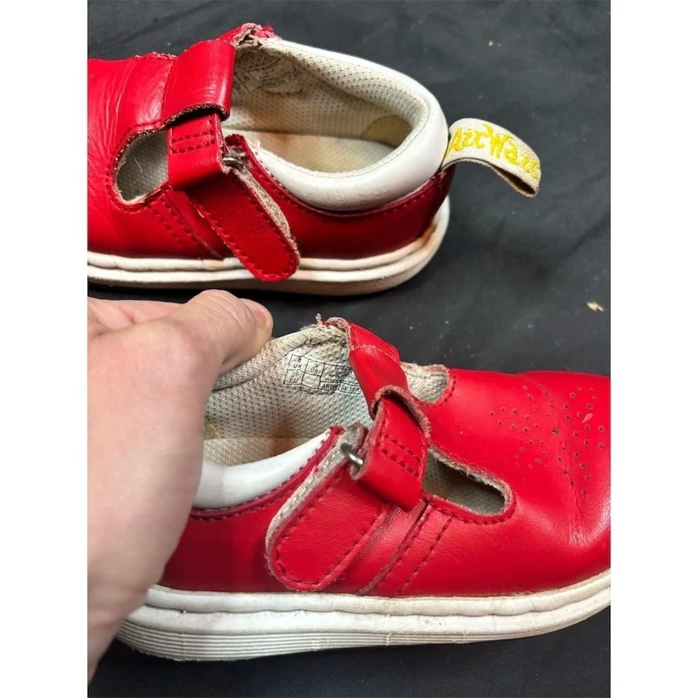 Dr. Martens Girls Mary Jane T-Strap Shoes Red Hook & Loop US‎ 9 EU 26